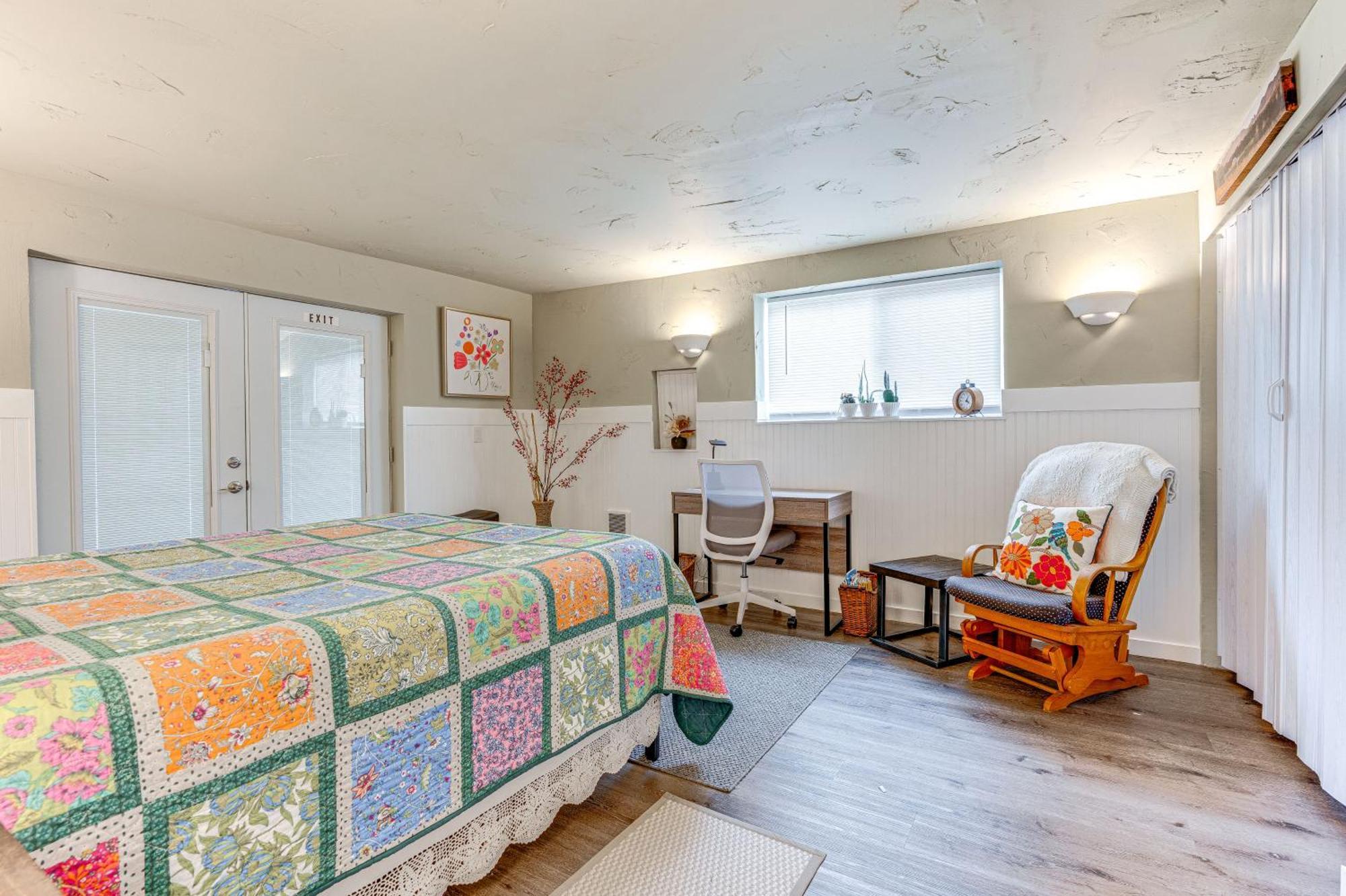 Charming Updated Retreat Walk To Lake Stevens! 外观 照片